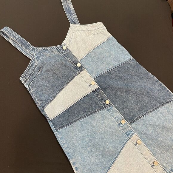 ~ GAP Small Boho Patchwork Denim Mini Dress Button Up 100% Cotton Light/Med/Dark - Picture 3 of 13